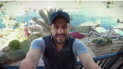 محمد حماقي يصبح علي جمهوره من أسوان