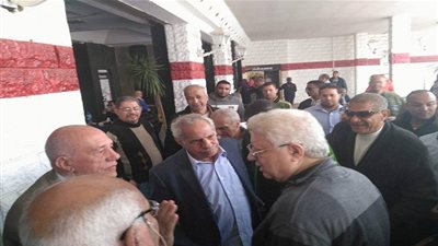 التصويت برفع اليد في 