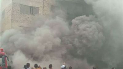 السيطرة على حريق شب في خط بترول بورش 