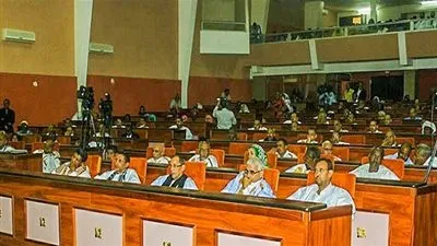 النواب الموريتاني يوافق على تعديل علم البلاد