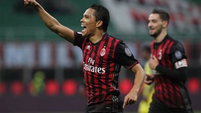 باكا يخترق شباك بوفون ويدرك التعادل لميلان أمام يوفنتوس (فيديو)