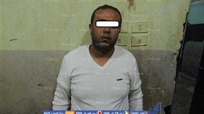 سقوط عاطل انتحل صفة رجل شرطة لسرقة أجانب في مدينة نصر