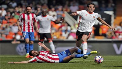 الدوري الإسباني.. فالنسيا ينجو من فخ سبورتينج خيخون 