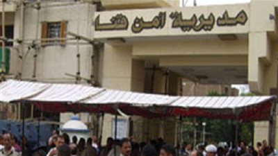 أمن قنا يكشف لغز العثور على جثمان طفل ملقى في الزراعات بنقادة