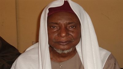 مفتي تشاد: بعض المتطرفين يعتبرون القنوت في الصلاة 