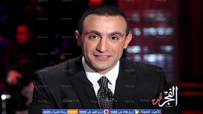 أحمد السقا يشيد بتجربة أشرف عبدالباقي فى مسرح العرائس