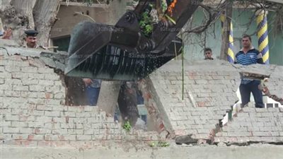 إزالة 16 حالة تعد على نهر النيل في كفرالشيخ (صور)