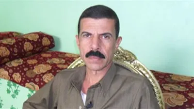 نقيب الزبالين يهدد باللجوء للكنيسة ويغلق الهاتف على الهواء (فيديو)