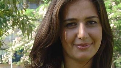 حلا شيحة تكشف حقيقية علاقاتها بنجلة خيرت الشاطر 