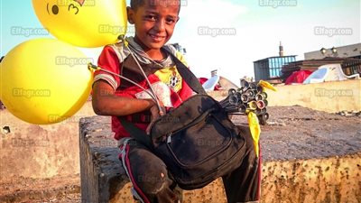 أبو كف رقيق وصغير.. 