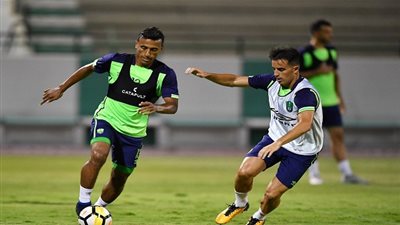 خوسيه يلفت أنظار جماهير الأهلي السعودي