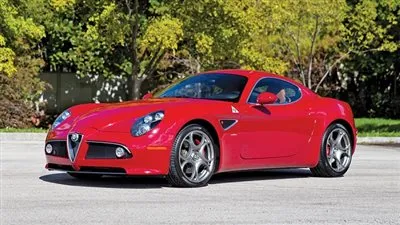 ألفا روميو 8C الجديدة ستكون بمحرك هجين بقوة 800 حصان