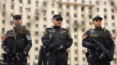 حبس 3 شباب أربعة أيام لتعديهم على عسكري أمن مركزي بالتحرير