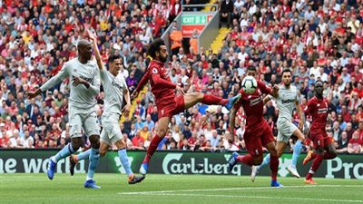 سكاي سبورتس تستبعد محمد صلاح من التشكيل المثالي للجولة الأولى