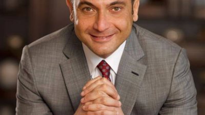 المصرية للاتصالات تحقق أعلى إيرادات في تاريخها 