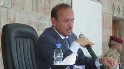 عاجل.. أخبار السعودية اليوم | إصابة محافظ تعز ومصرع عدد من مرافقيه جراء محاولة اغتياله بعدن