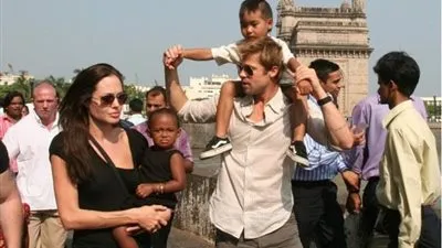 هل تخسر أنجلينا جولي حضانة أطفالها ؟