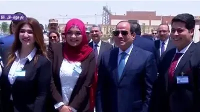 السيسي يفتتح مصنع الأسمنت ببني سويف (فيديو)