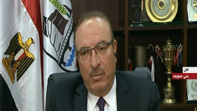 محافظ بني سويف: استغلال الظهير الصحراوي في زراعة النباتات العطرية