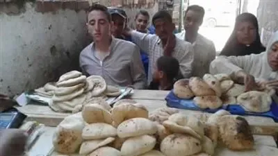 وزير التموين ينفي ارتفاع سعر رغيف العيش