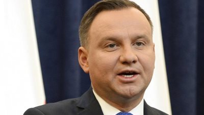 رئيس بولندا يستخدم الفيتو لمنع إقرار قانون حول الانتخابات الأوروبية