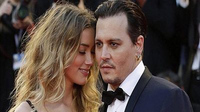 جوني ديب يوجه اتهاما غير أخلاقي لزوجته السابقة آمبر هرد