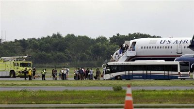 عاجل.. هبوط اضطراري لأربع طائرات في تشيلي والبيرو والأرجنتين بعد تهديد بوجود قنابل 