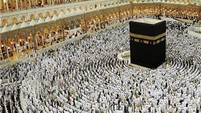 ما هو حكم الحج لمن كان عليه صوم نذر؟