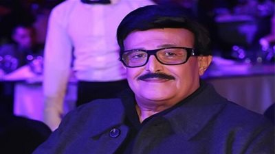 تغريدات الفنانين.. محمد عادل إمام: أعشق سمير غانم.. الراجل ده في حتة تانية لوحده