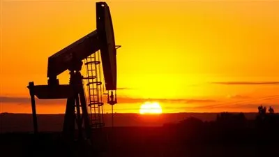 روسيا: إنتاج النفط لم يتغير خلال الفترة بين يناير- يوليو والغاز ارتفع بنسبة 7%