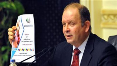 عاطر حنورة يكشف سبب إيقاف تخصيص الأراضي عن طريق القرعة العلنية