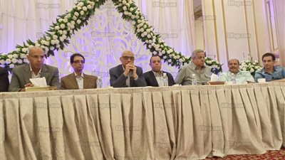 اجتماع لبعثة 