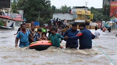 مودي يتعهد بتقديم المزيد من المساعدات لمتضرري الفيضانات 