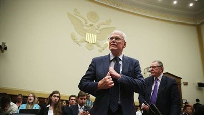 واشنطن تعيّن سفيرها الأسبق في العراق مستشارًا لشؤون التسوية السورية