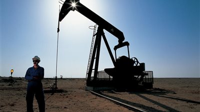 عدد الحفارات النفطية في أمريكا يستقر عند 869 هذا الأسبوع