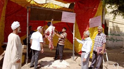 بـ95 جنيها.. افتتاح منافذ لبيع اللحوم للمواطنين بأسعار مخفضة في سوهاج بمناسبة عيد الأضحى (صور)