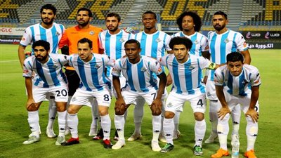 رسميا.. بيراميدز يضم النيجيري أوكيشكو أوزوبيكي