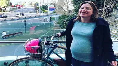 دون حراسة شخصية.. وزيرة نيوزيلندية تذهب للمستشفى بـ