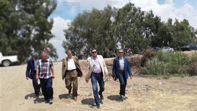 رئيس جهاز شئون البيئة يتفقد موقع 