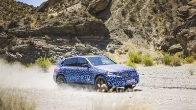 مرسيدس EQC الكهربائية في إختباراتها الأخيرة في الأجواء الساخنة (فيديو)