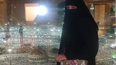 داعية إسلامي: ارتداء النقاب في الحج محظور شرعًا  