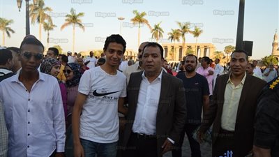 محافظ الأقصر يحتفل مع الأهالي بعيد الأضحى في ميدان أبو الحجاج 