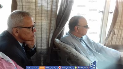 محافظ القاهرة يتفقد كورنيش النيل.. ويستقل سيارة الصحفيين