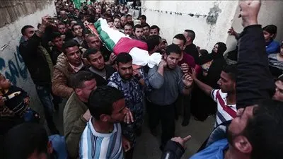 إسرائيل تغرم عائلة فلسطينية 13 ألف دولار بعد تشييع المئات لابنها