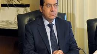 وزير البترول يبحث سبل تطوير وتوسيع نشاط 