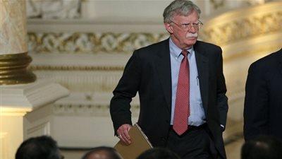 مستشار الأمن الأمريكي يدعم الضربات الإسرائيلية على سوريا