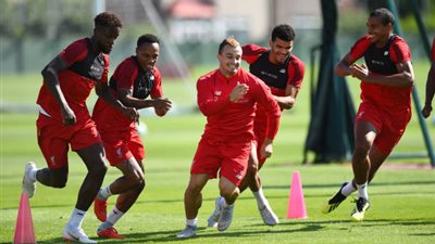 مانشستر سيتي وليفربول يتطلعان لمواصلة الانتصارات في الدوري