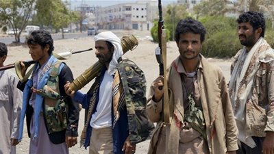 ميليشيا الحوثي تحرق أرشيف وزارة الأوقاف اليمنية بعد نهب عقاراتها