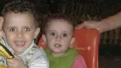 شاهد.. فيديو جديد لقاتل طفليه في الدقهلية قبل الحادث