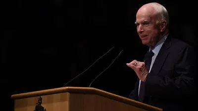 ترامب وأوباما يقدمان التعازى لأسرة الجمهورى